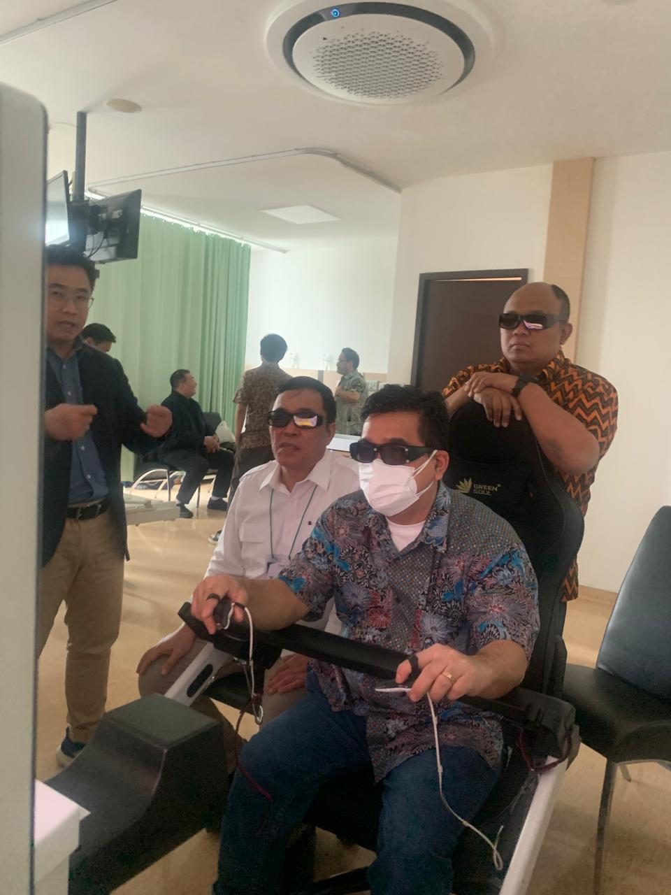 Pelatihan sistem bedah robotik